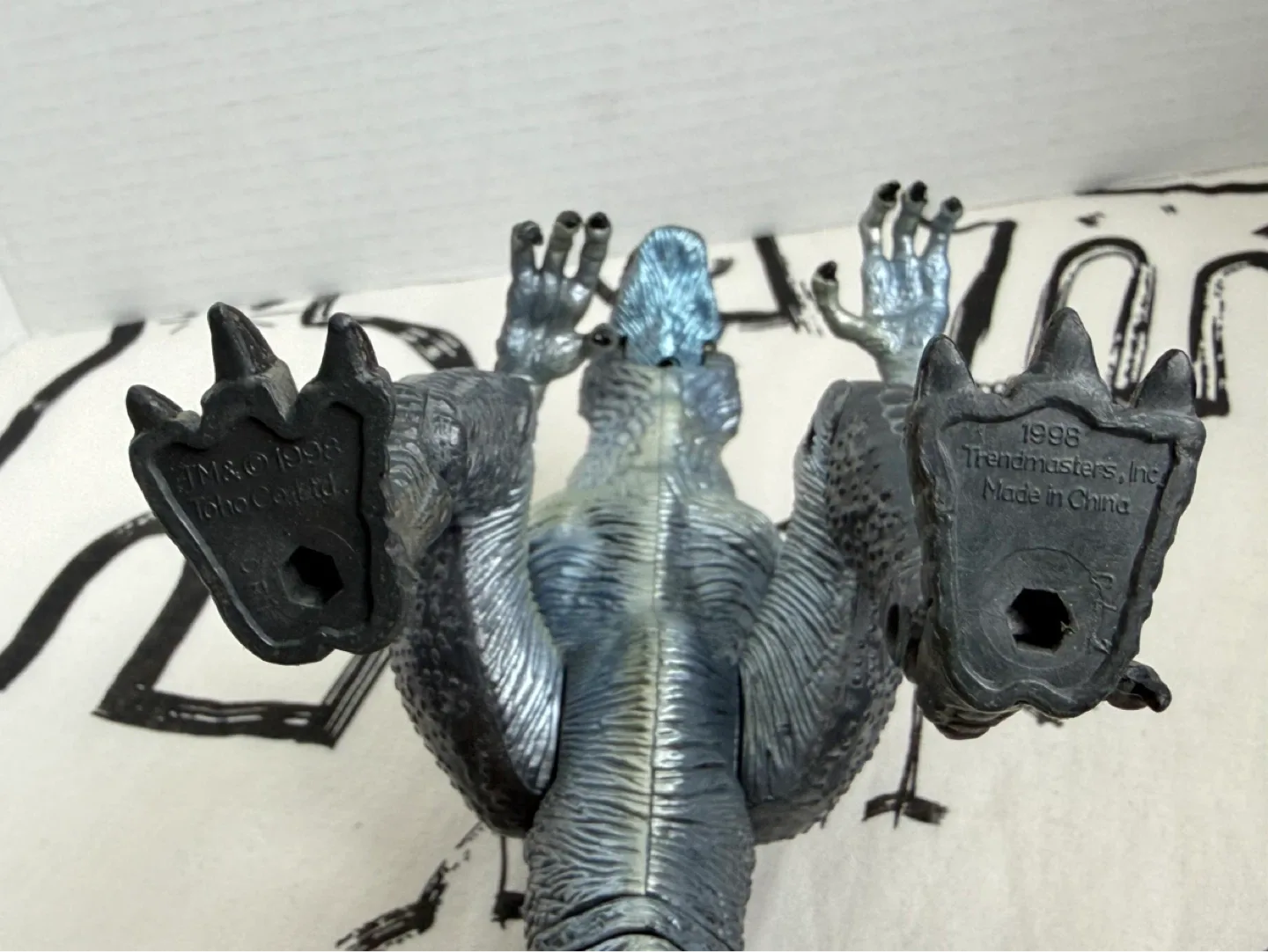 1998 Godzilla Action Figure - photo 5