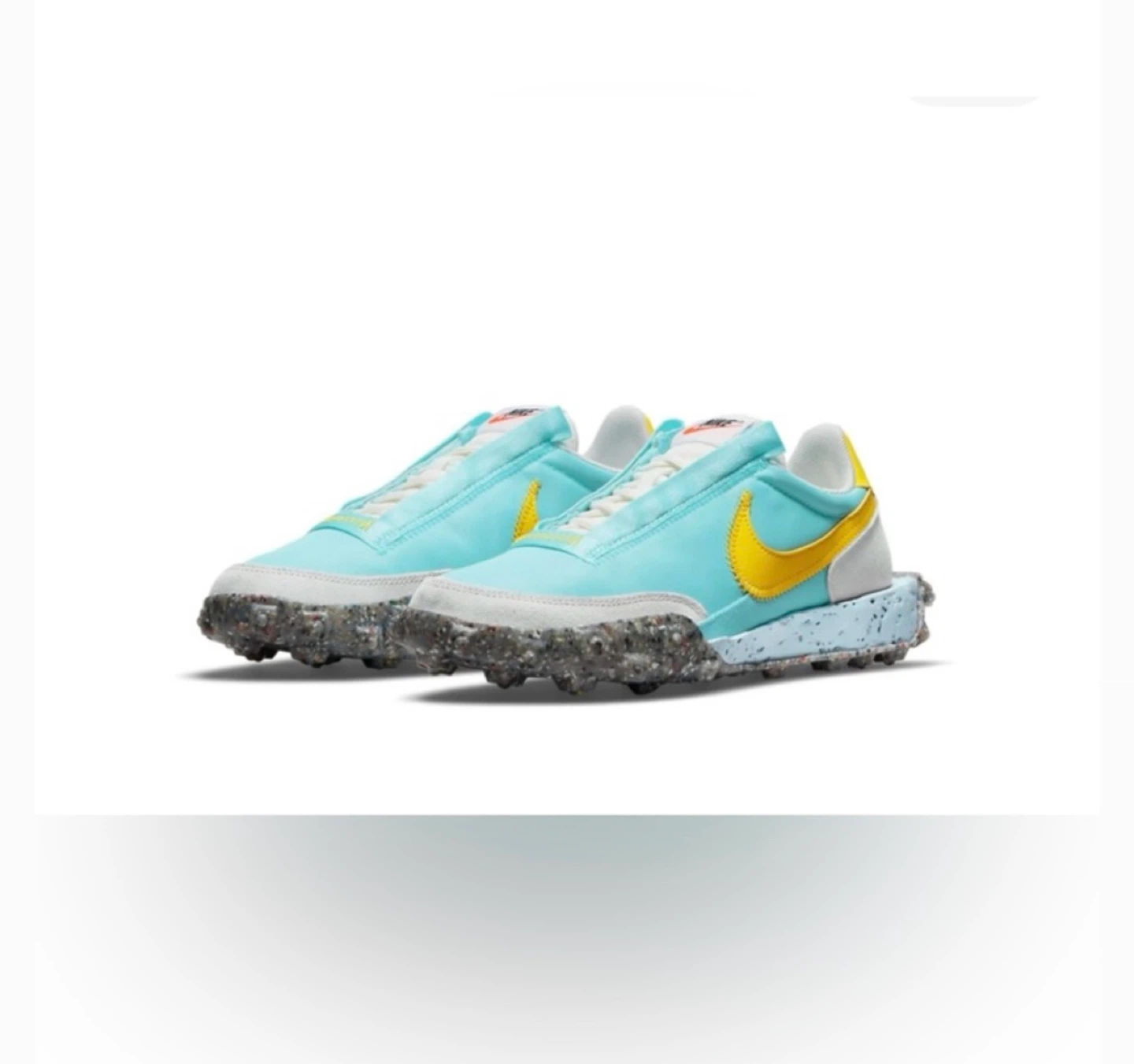Nike Waffle One SE Shoes