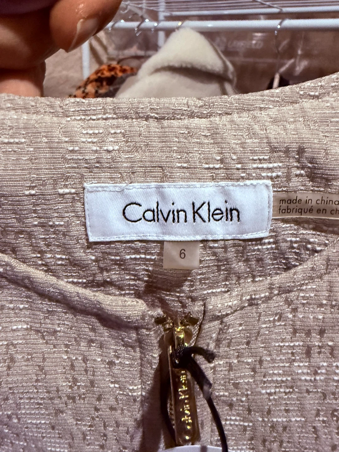 Calvin Klein Women's Beige Textured Zip-Up Jacket - Size 6 - photo 2