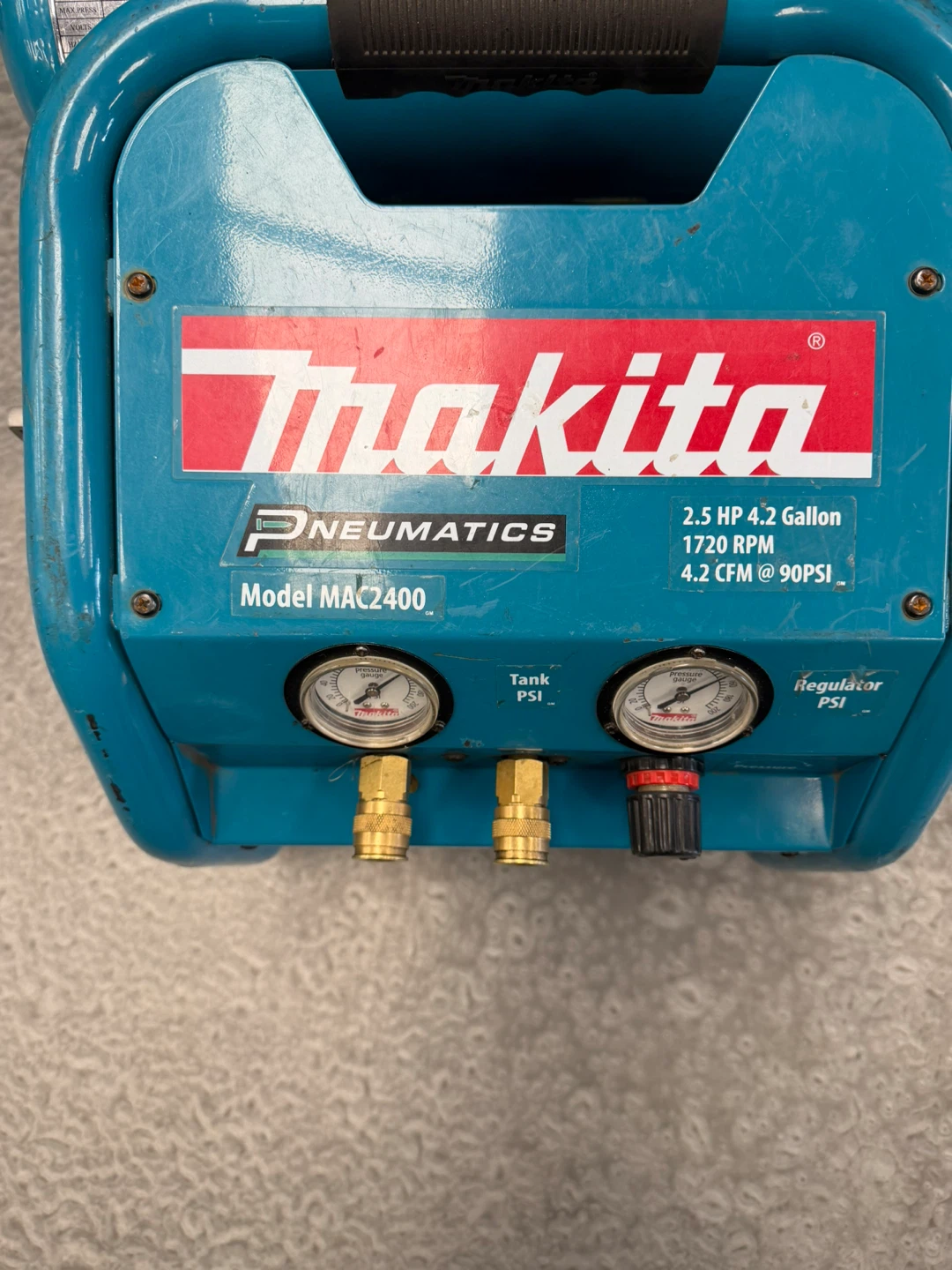 Makita MAC2400 2.5 HP 4.2 Gallon Air Compressor