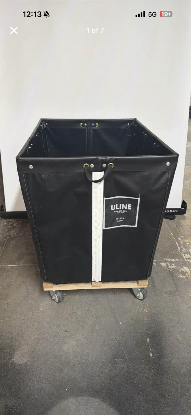 Uline 12 Bushel Vinyl Cart
