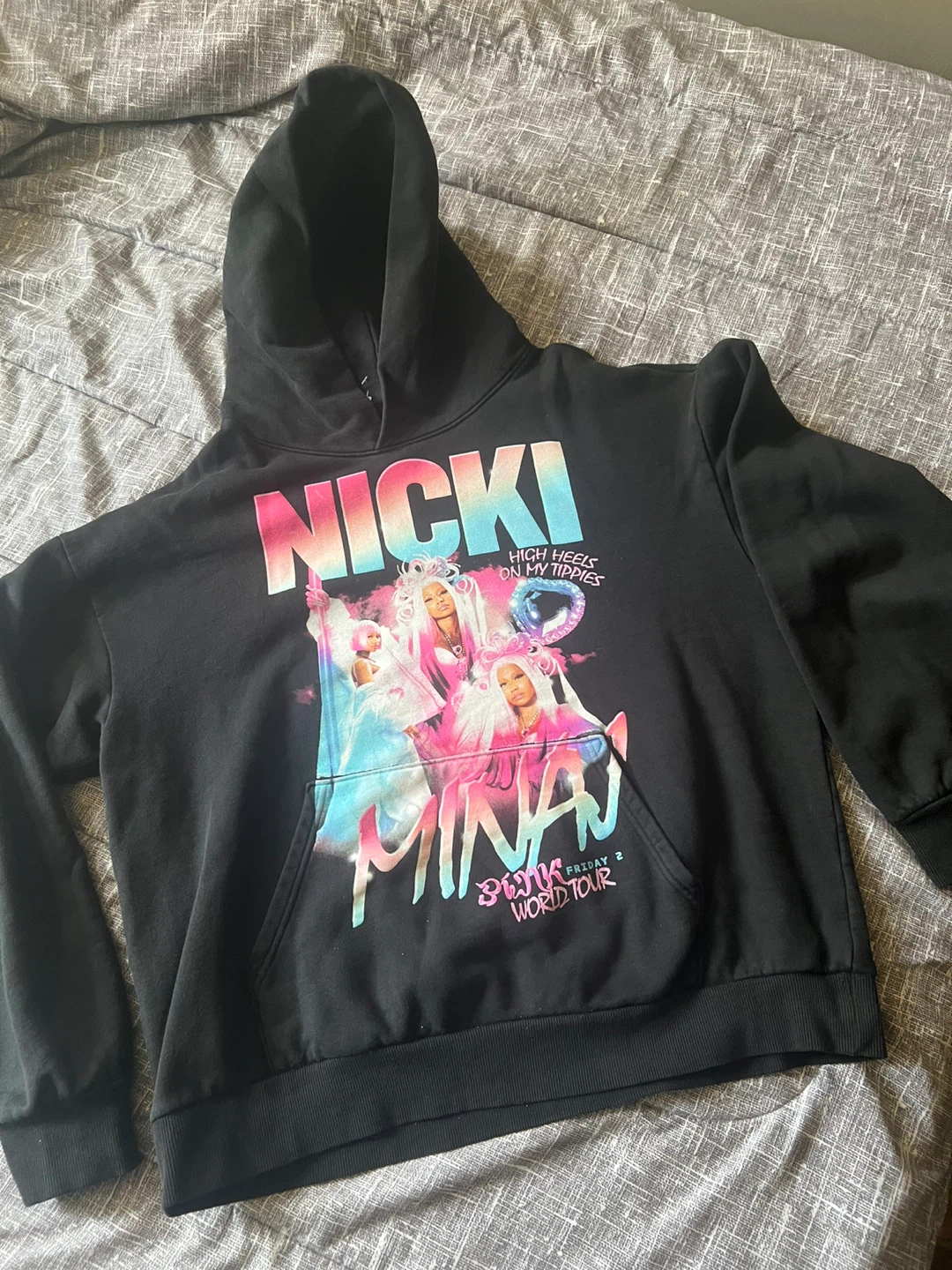 Nicki Minaj Pink Friday 2 World Tour Hoodie XL - photo 4