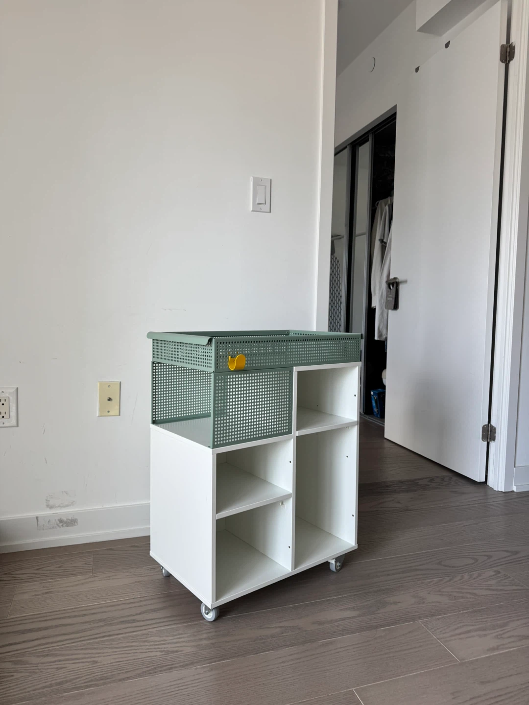 Green and white rolling storage cart - photo 2