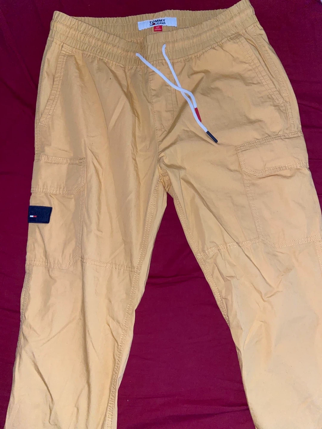 Tommy Jeans Yellow Cargo Pants - photo 3