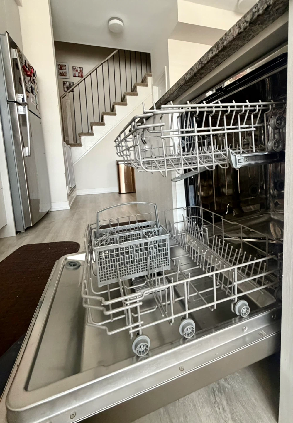 GE Dishwasher - Stainless Steel GBF410SSSPSS - photo 3