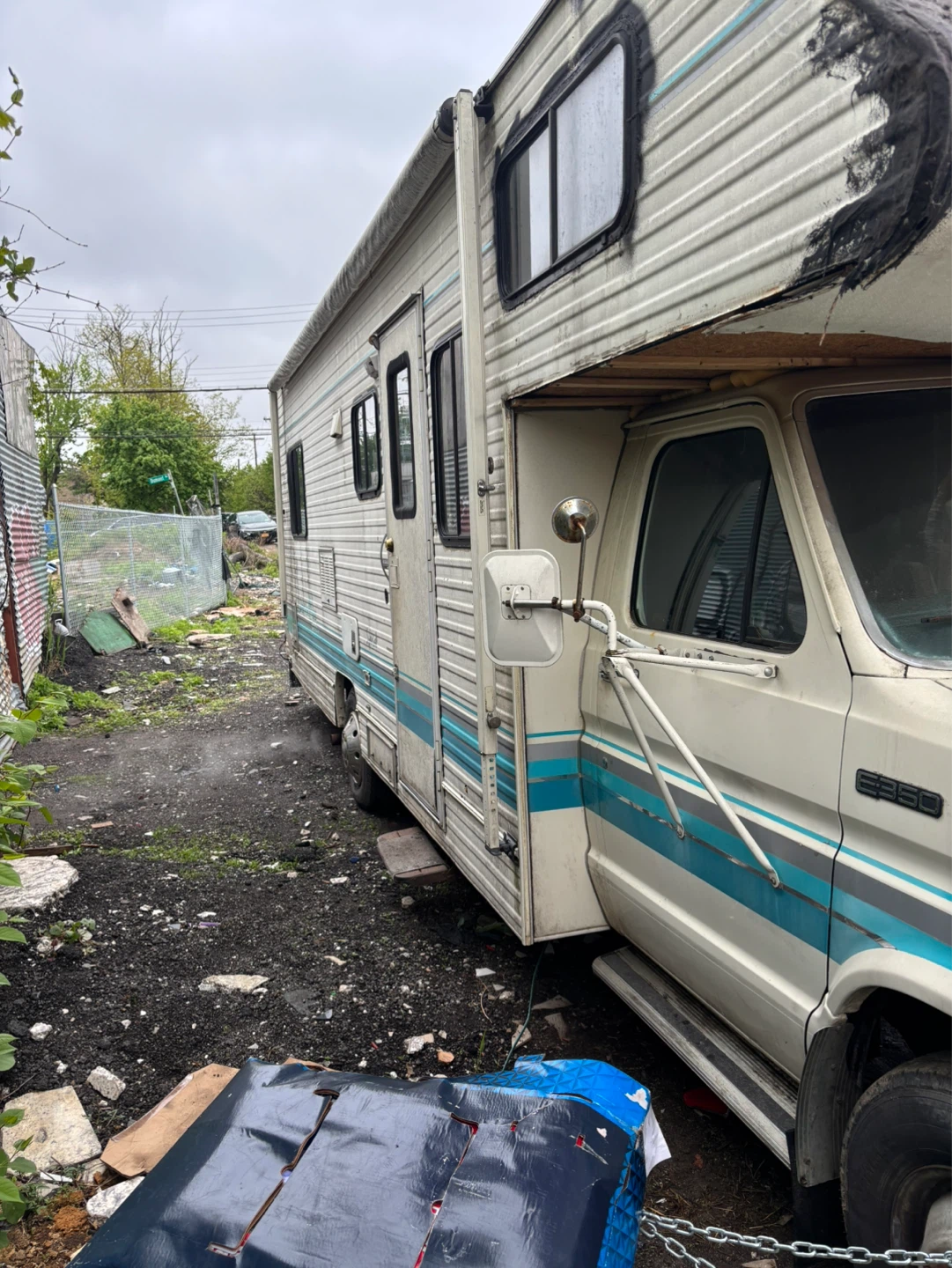 1991 Ford jamboree RV - photo 5