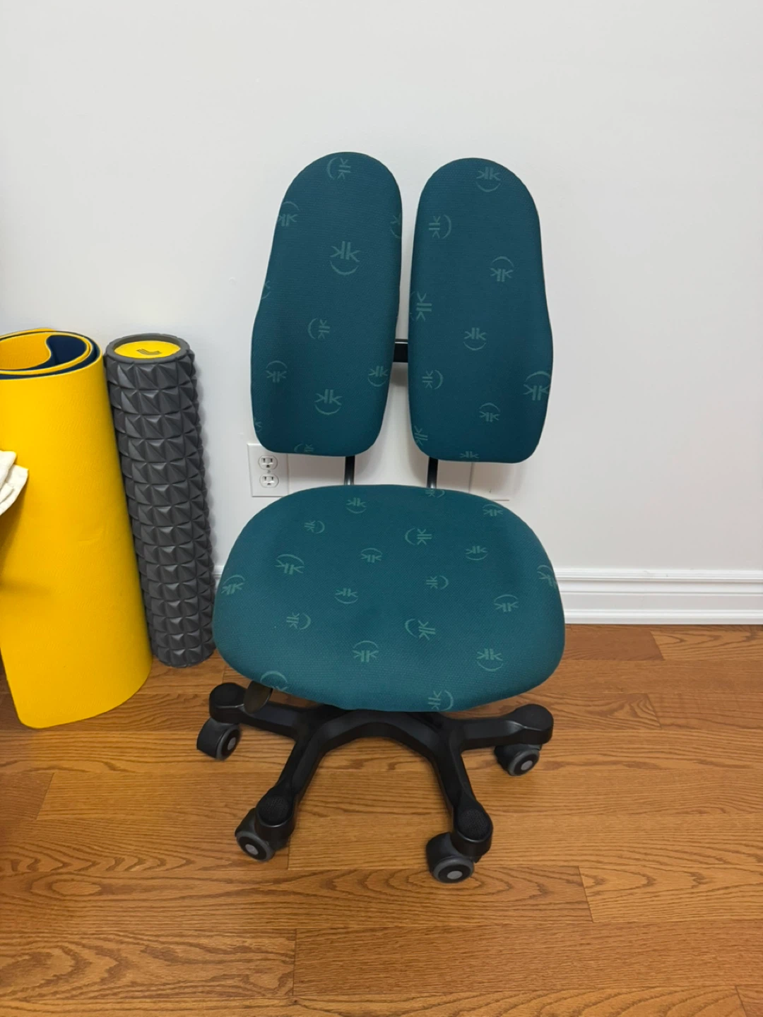 Duoback Kids Desk Chair