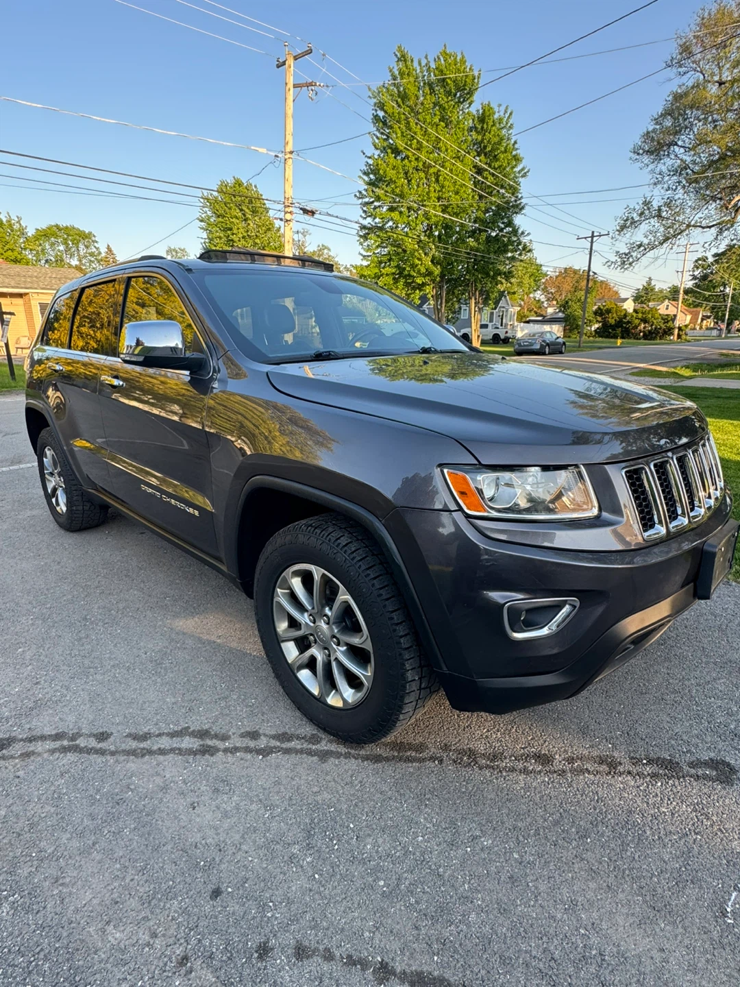 2015 Jeep Grand Cherokee Limited 4x4 SUV