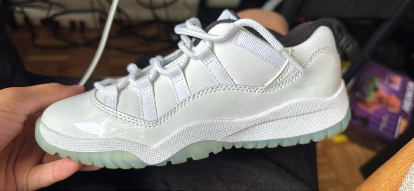 Air Jordan 11 Low "Legend Blue" Toddler Shoes - photo 5