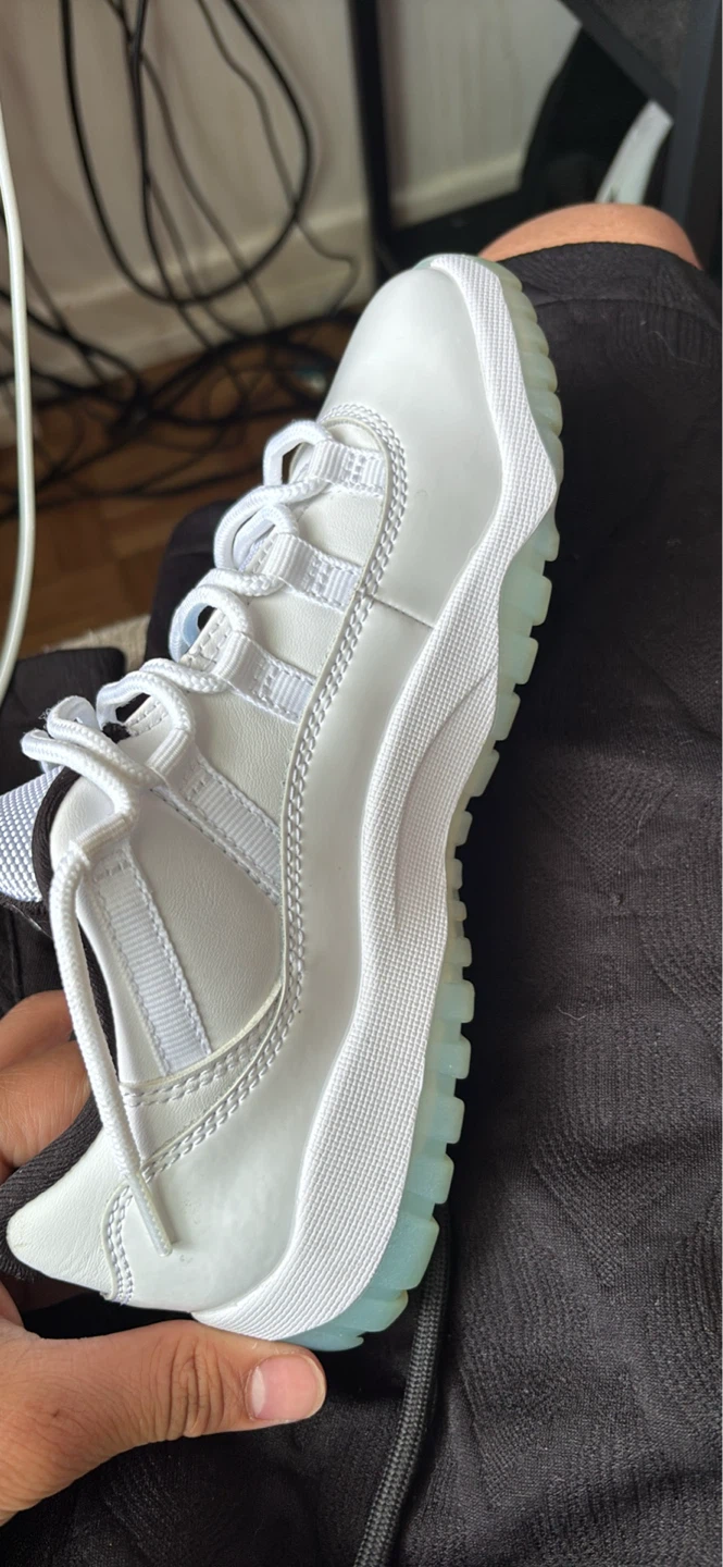 Air Jordan 11 Low "Legend Blue" Toddler Shoes - photo 2