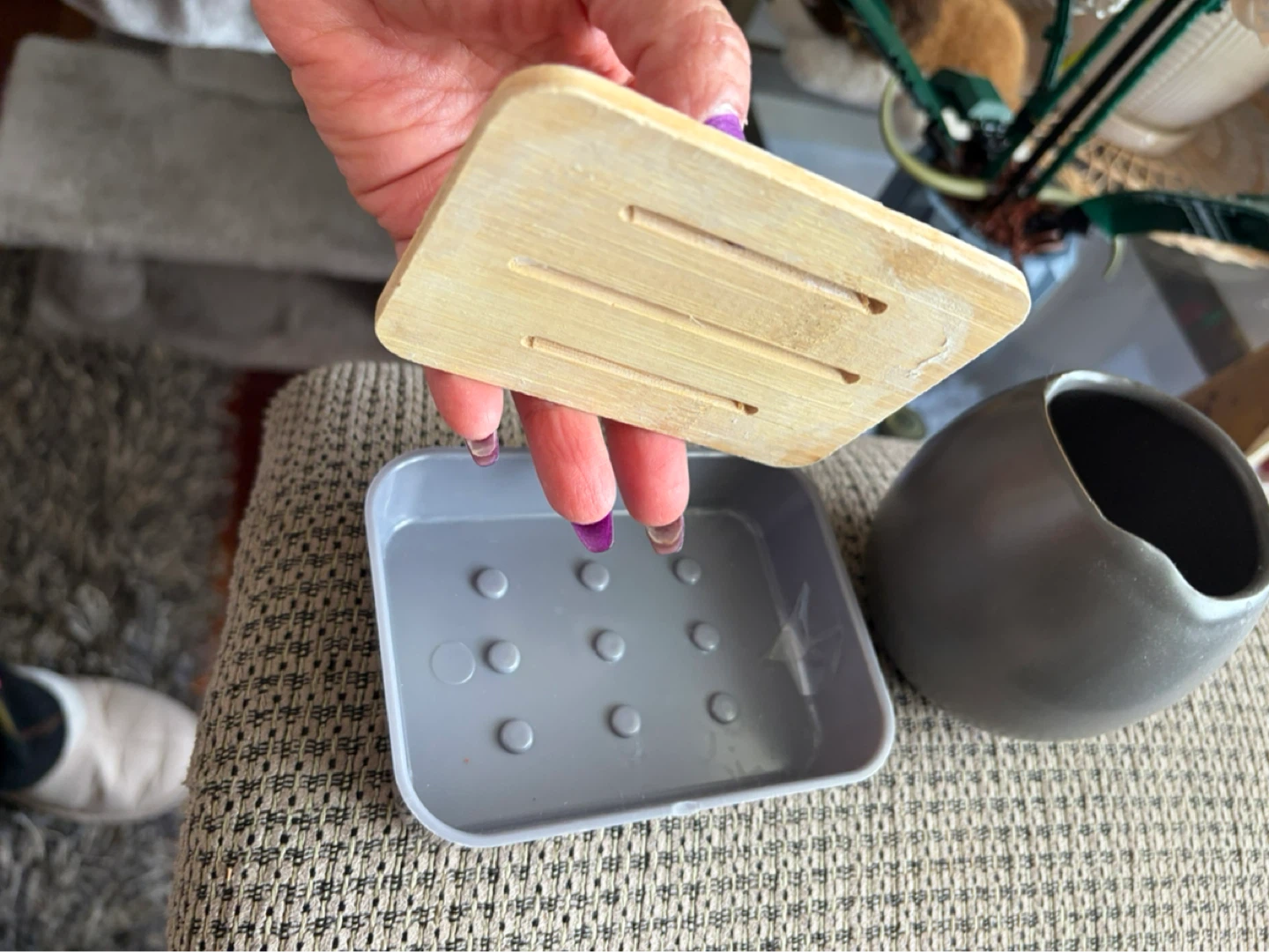 Grey Ceramic Soap Dish with Bamboo Top - photo 5