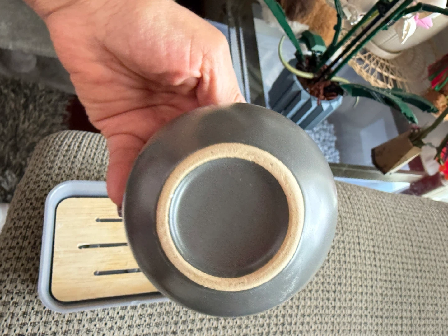 Grey Ceramic Soap Dish with Bamboo Top - photo 3