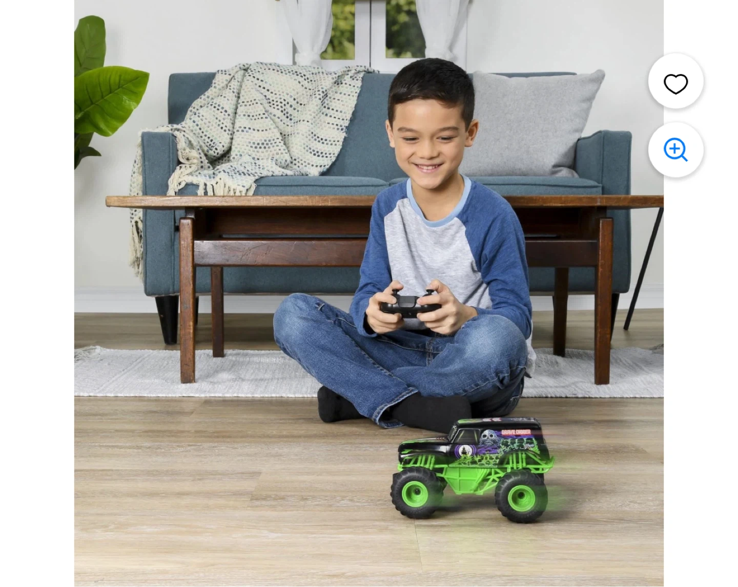 Monster Jam Grave Digger Remote Control Truck 1:24 Scale - photo 4