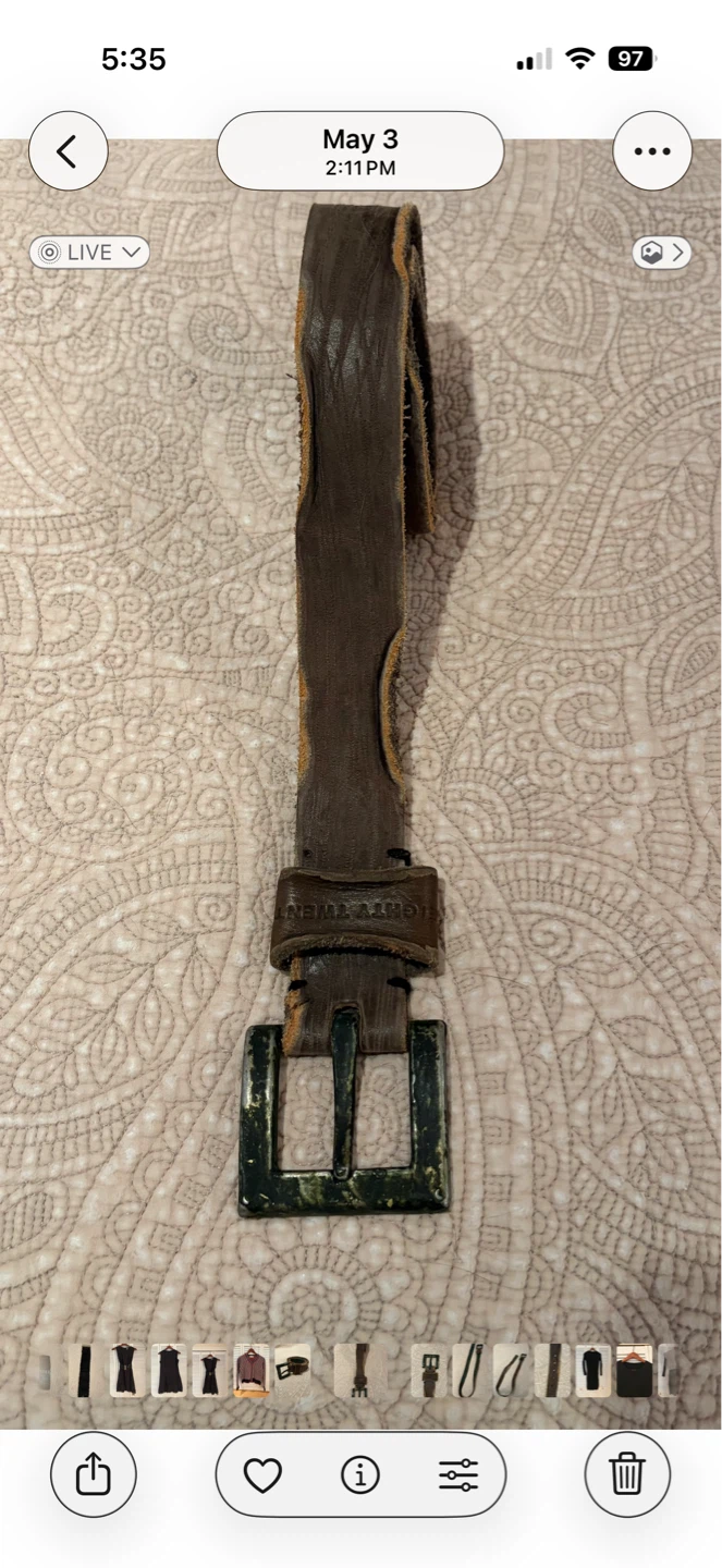 “Distressed” Leather Belt - photo 3