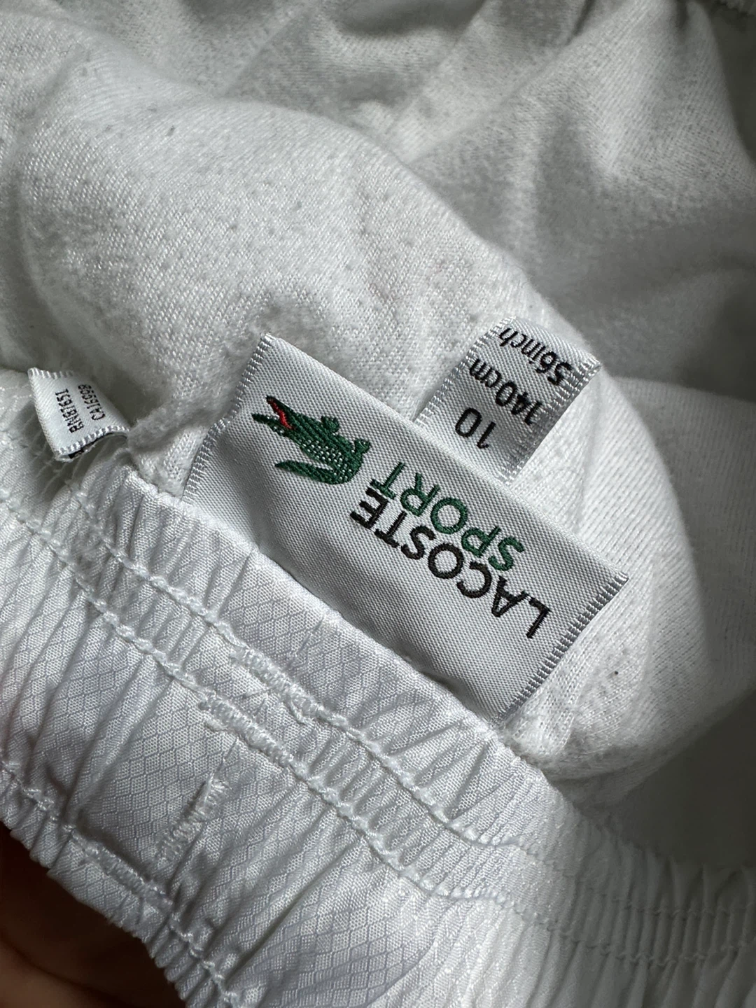 Lacoste Sport White Shorts Size 10 (140cm) - photo 2
