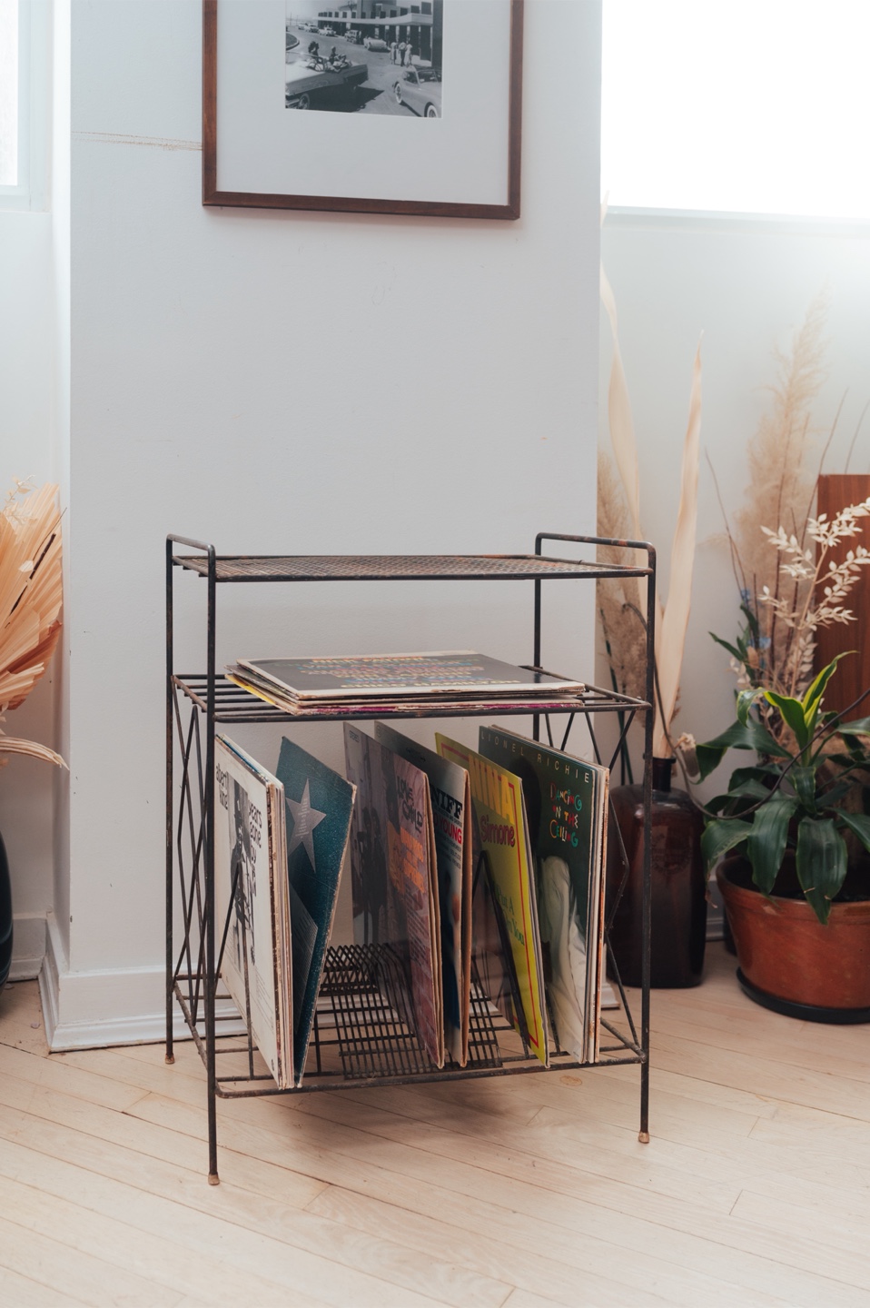 Vintage Atomic-Era Wire Record Stand - photo 2