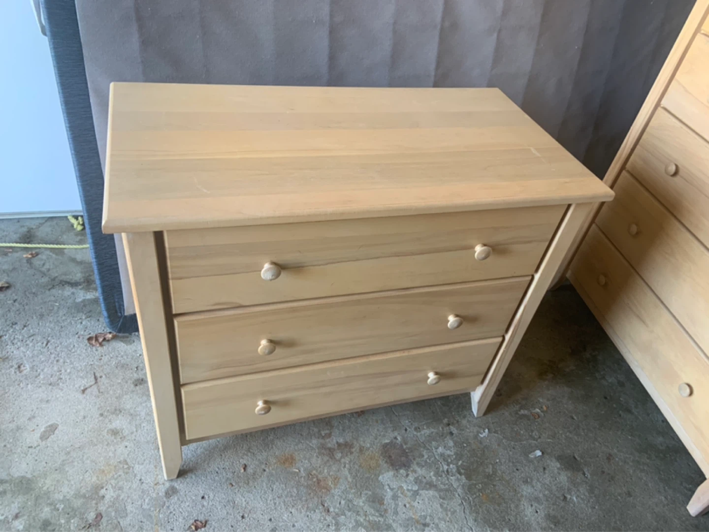 Light Wood Dresser with 3 Drawers - photo 4