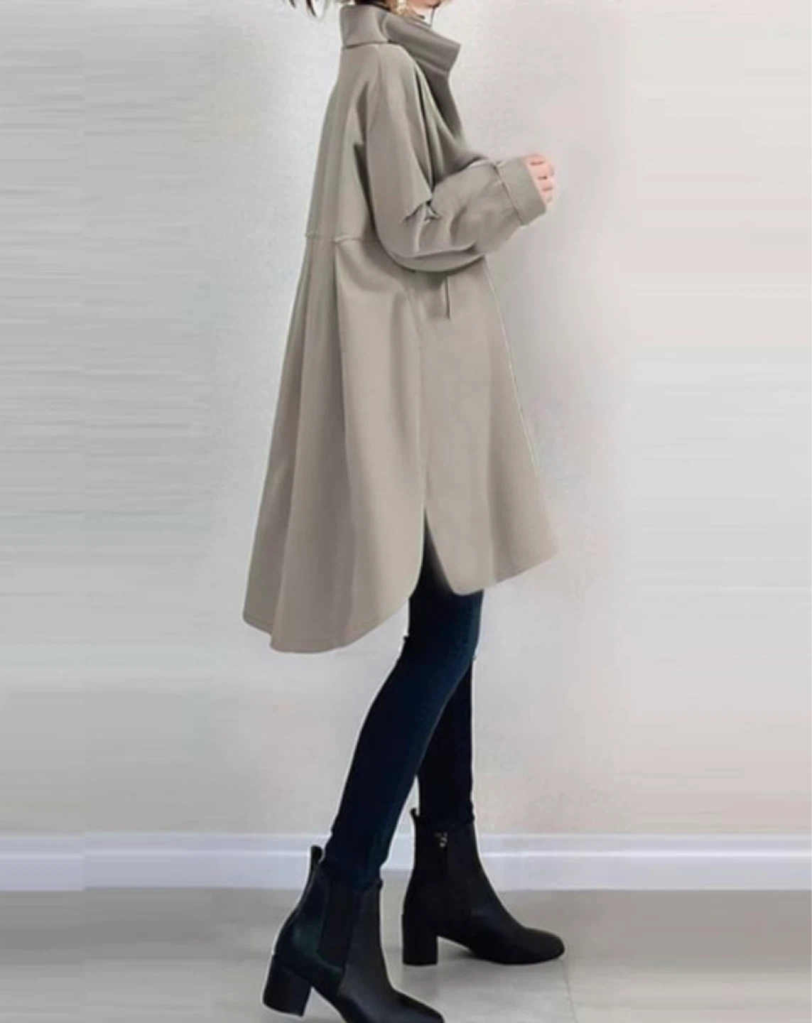 *NEW* Lightweight Beige Trench Coat M size - photo 2