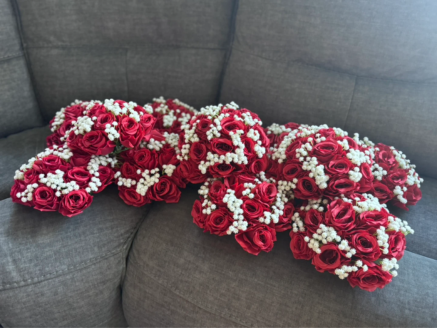 Red Rose Bouquets Rose Theme Decoration - photo 2