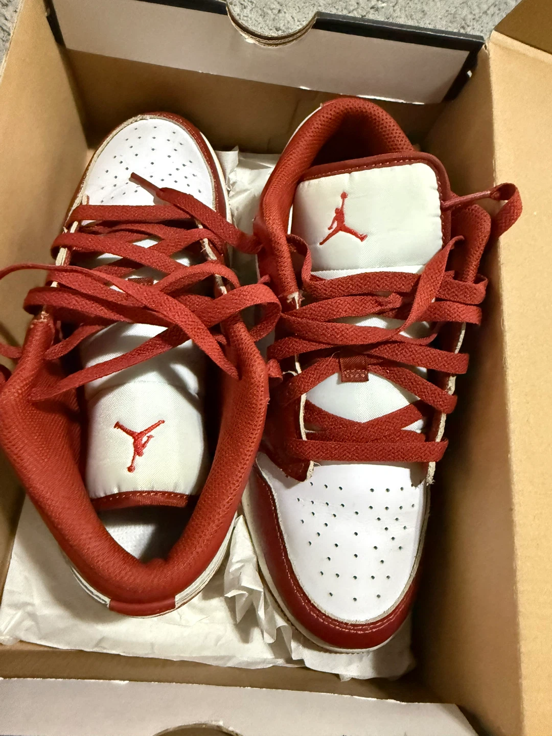 Air Jordan 1 Low Red White Sneakers - photo 2
