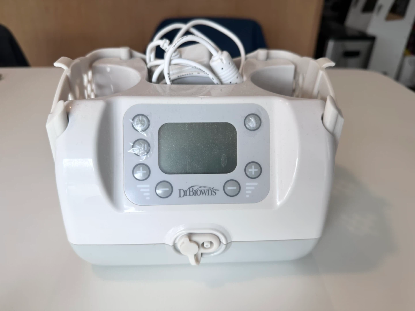 Dr. Brown's Double Electric Breast Pump - photo 2