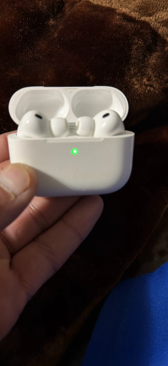 Original Apple AirPods Pro3
