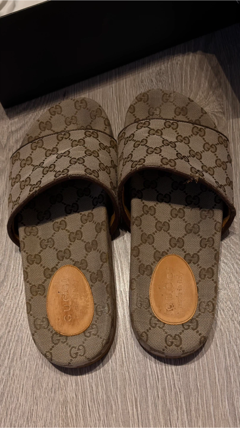 Authentic GucciGG Canvas Slide Sandal 'Beige Monogram'