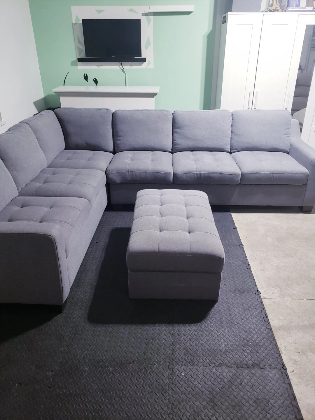 Grey Sectional Sofa with Storage Ottoman ( Delivery Available ) - photo 5