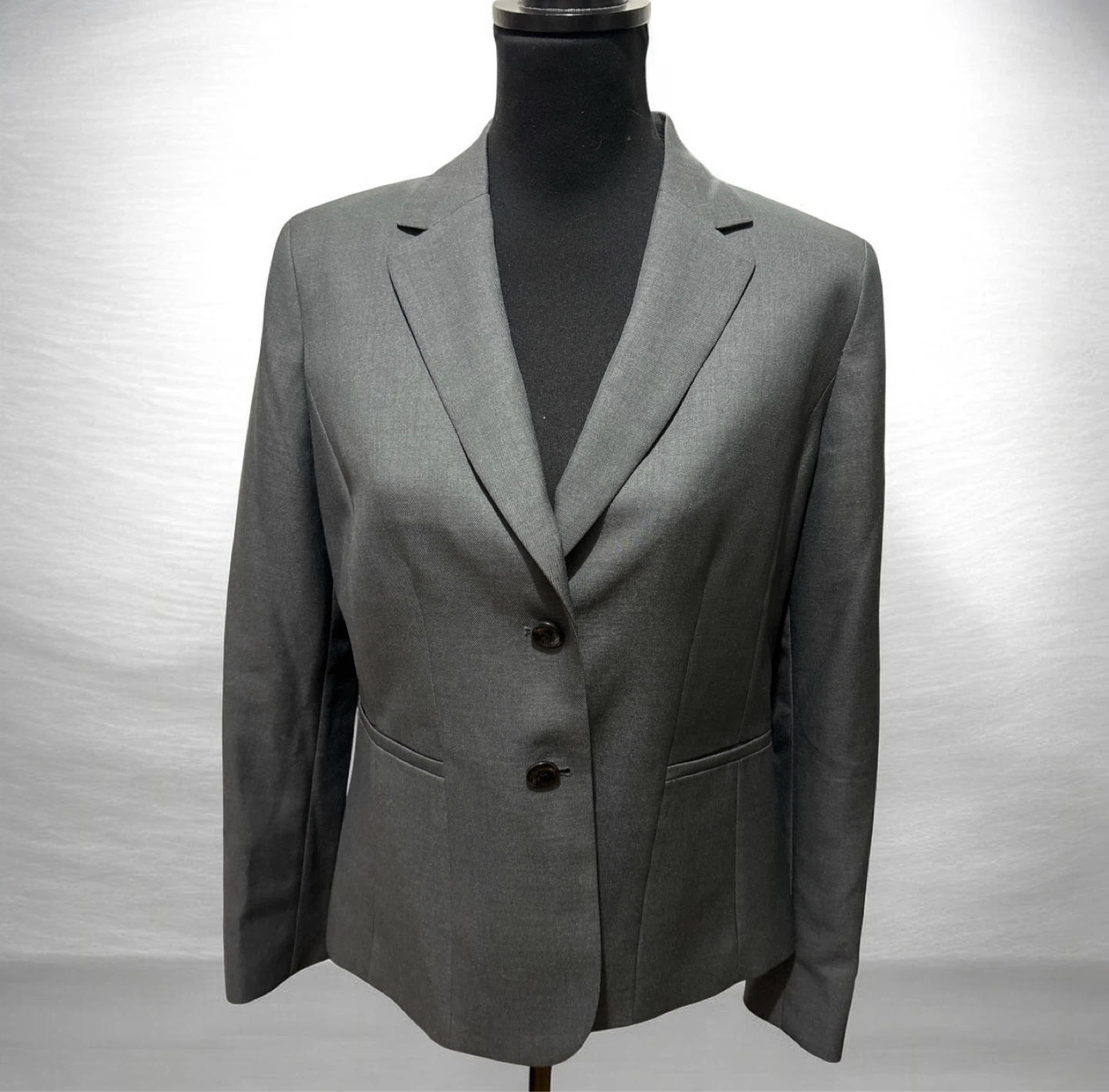 Edwards Signature Women's Gray Blazer Size 10R