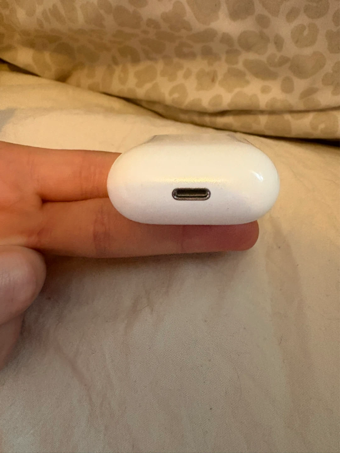 Apple AirPods (2nd Generation) - photo 5