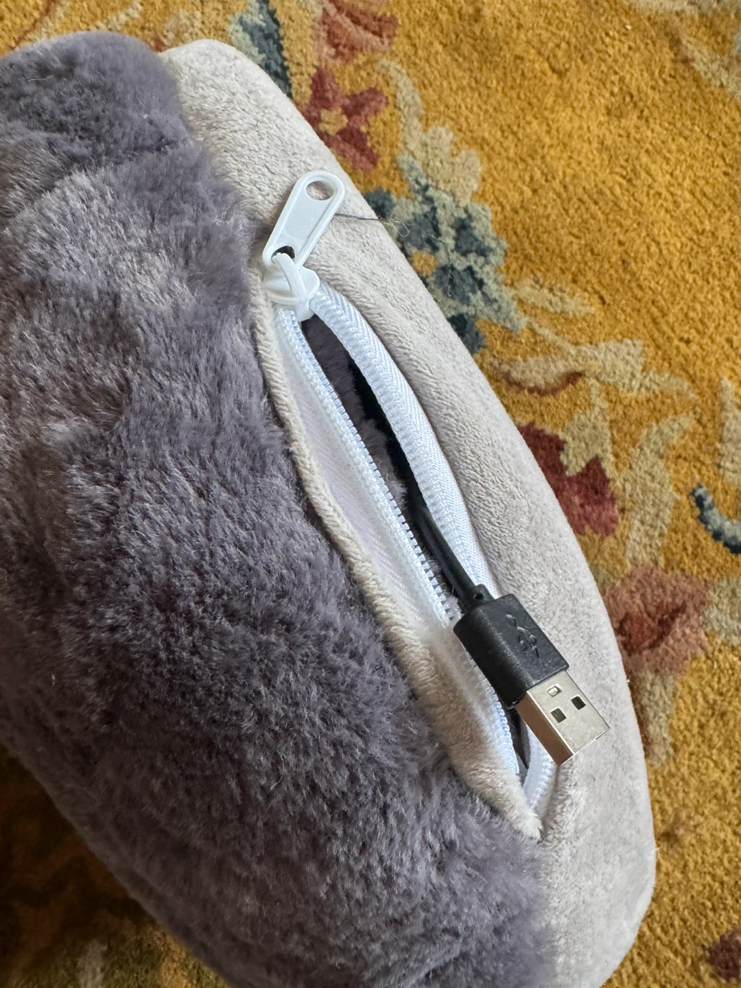 Plush Heated Foot Warmer - photo 3
