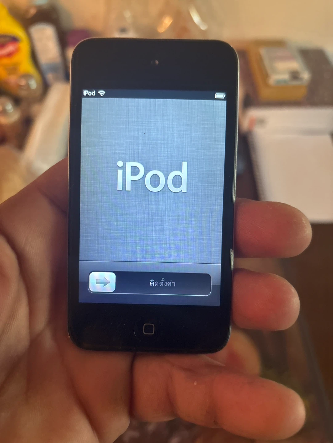 Apple iPod Touch (4th Gen) with Case - photo 2