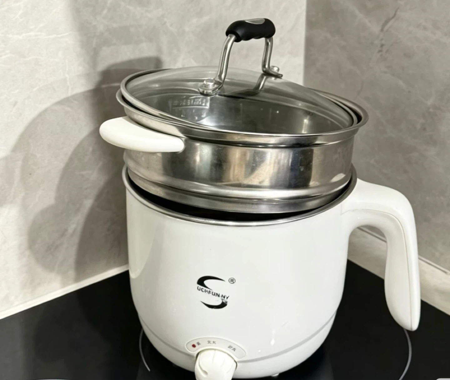UCKFUNNY Multi-Cooker with Steamer Basket