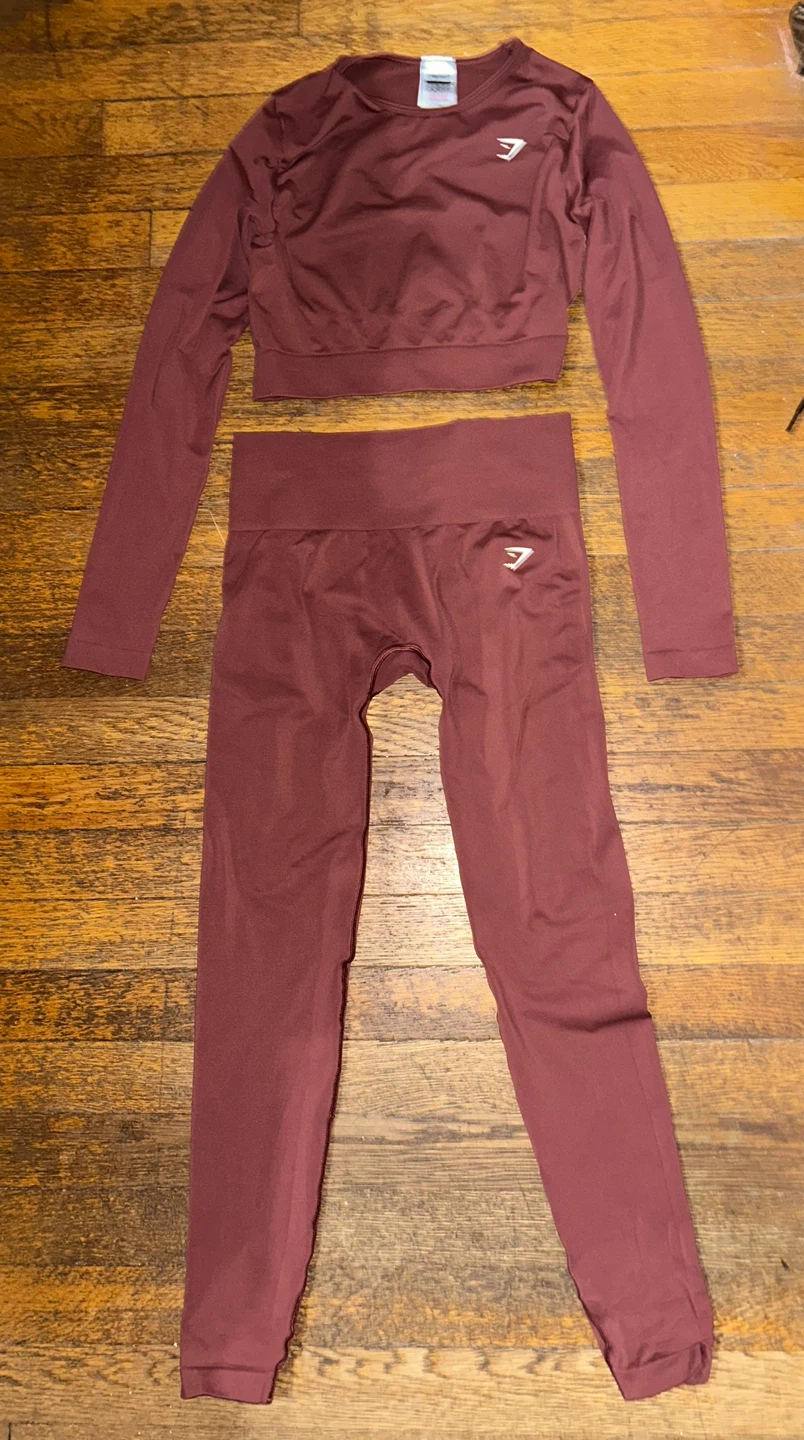 Gymshark Burgundy Seamless Cropped Top & Leggings Set Size S
