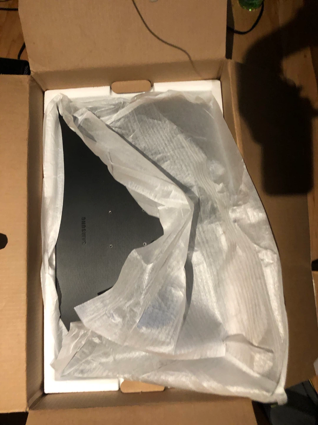 Samsung Essential 27" Curved Monitor CF396 - photo 4
