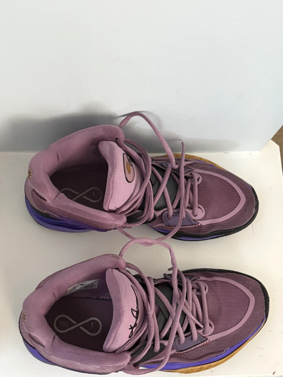 Youth Nike Kyrie shoes - photo 2