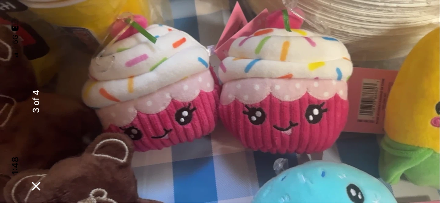 5 Plush Toys - Cupcake, Bears, Macaron, Corn - photo 3