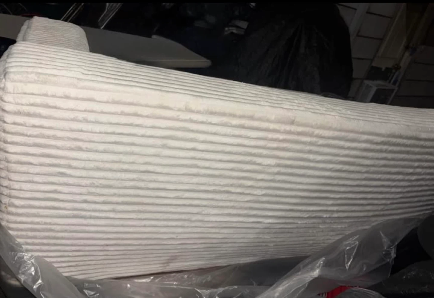 White Boneless Sofa Couch - photo 4