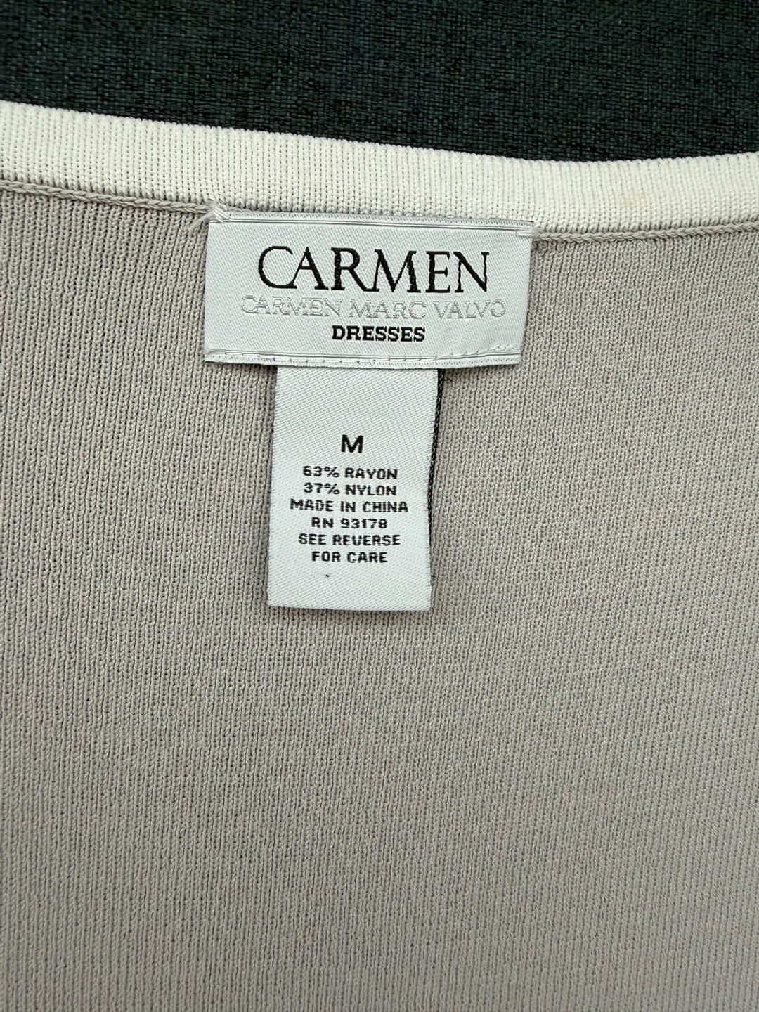 Carmen Marc Valvo Sleeveless Knit Dress Size M - photo 3