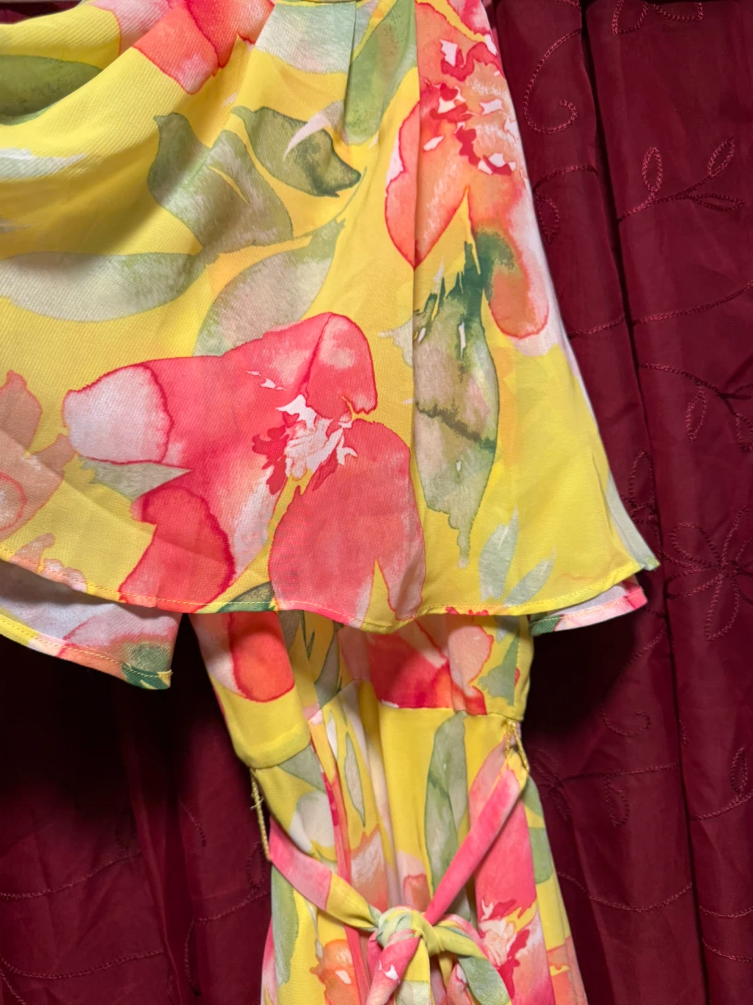 Yellow floral maxi dress with halter neck - photo 3