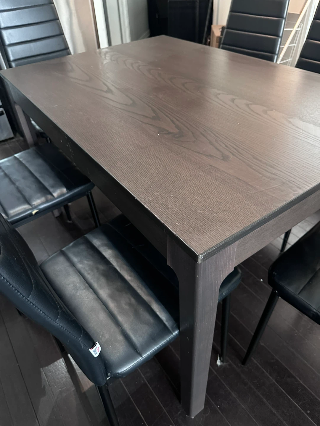 Extendable Dining Table