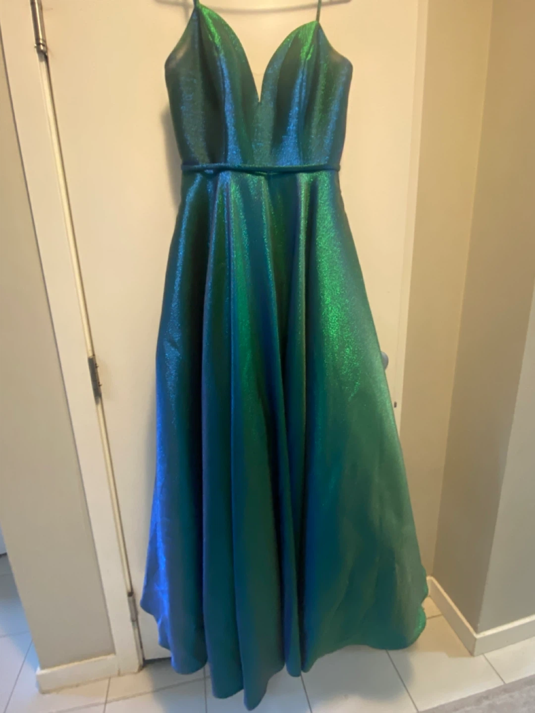 Graduation Dress - Tiffany Grad Gown Size 12 - photo 4