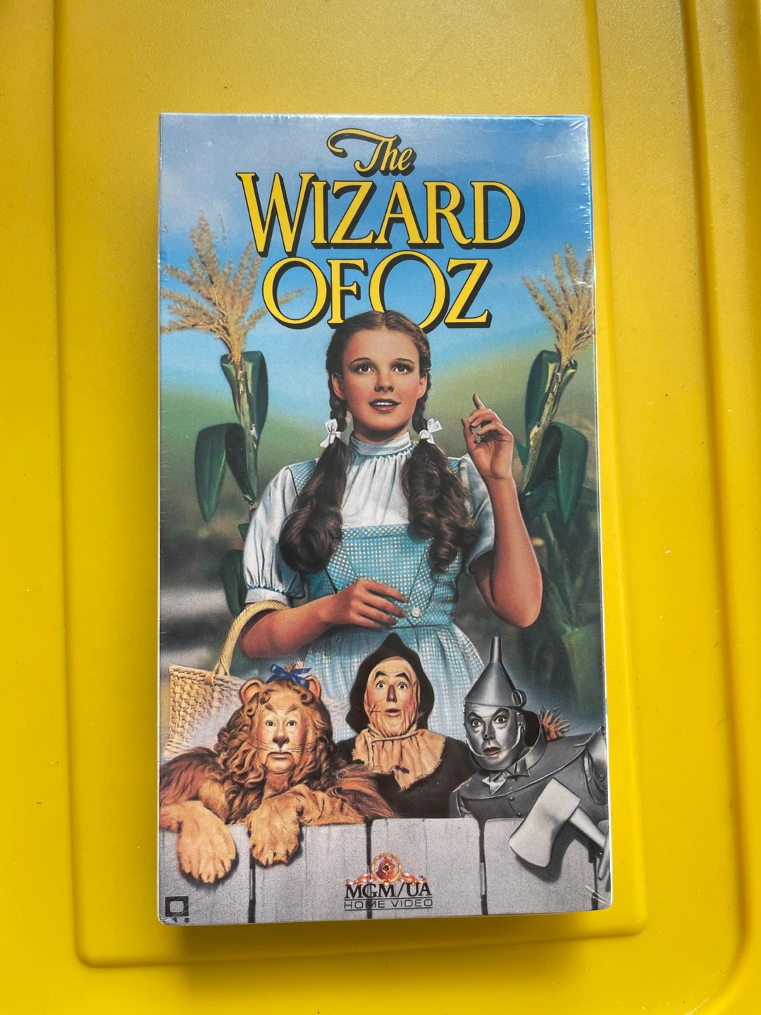 The Wizard of Oz VHS MGM/UA Home Video