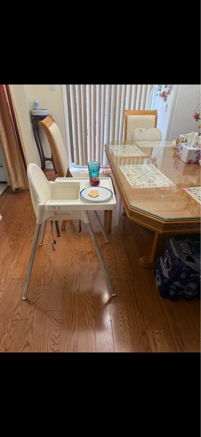 Easy-Clean-White-Highchair - photo 4