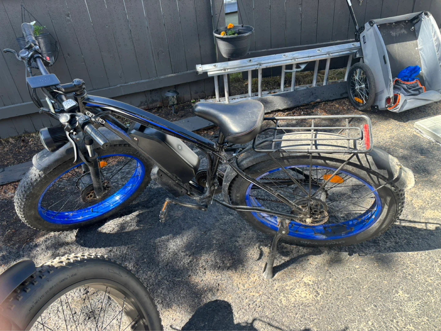 Black Fat Tire Electric Bike with Blue Rims - photo 2