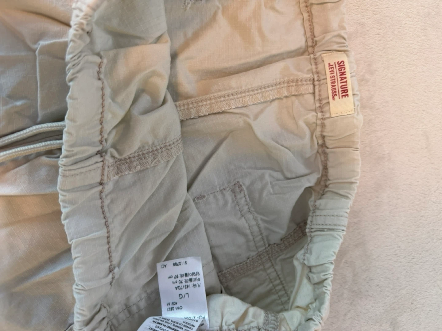 Joe Fresh Women's Size 32 and Levi’s Strauss size L - photo 5