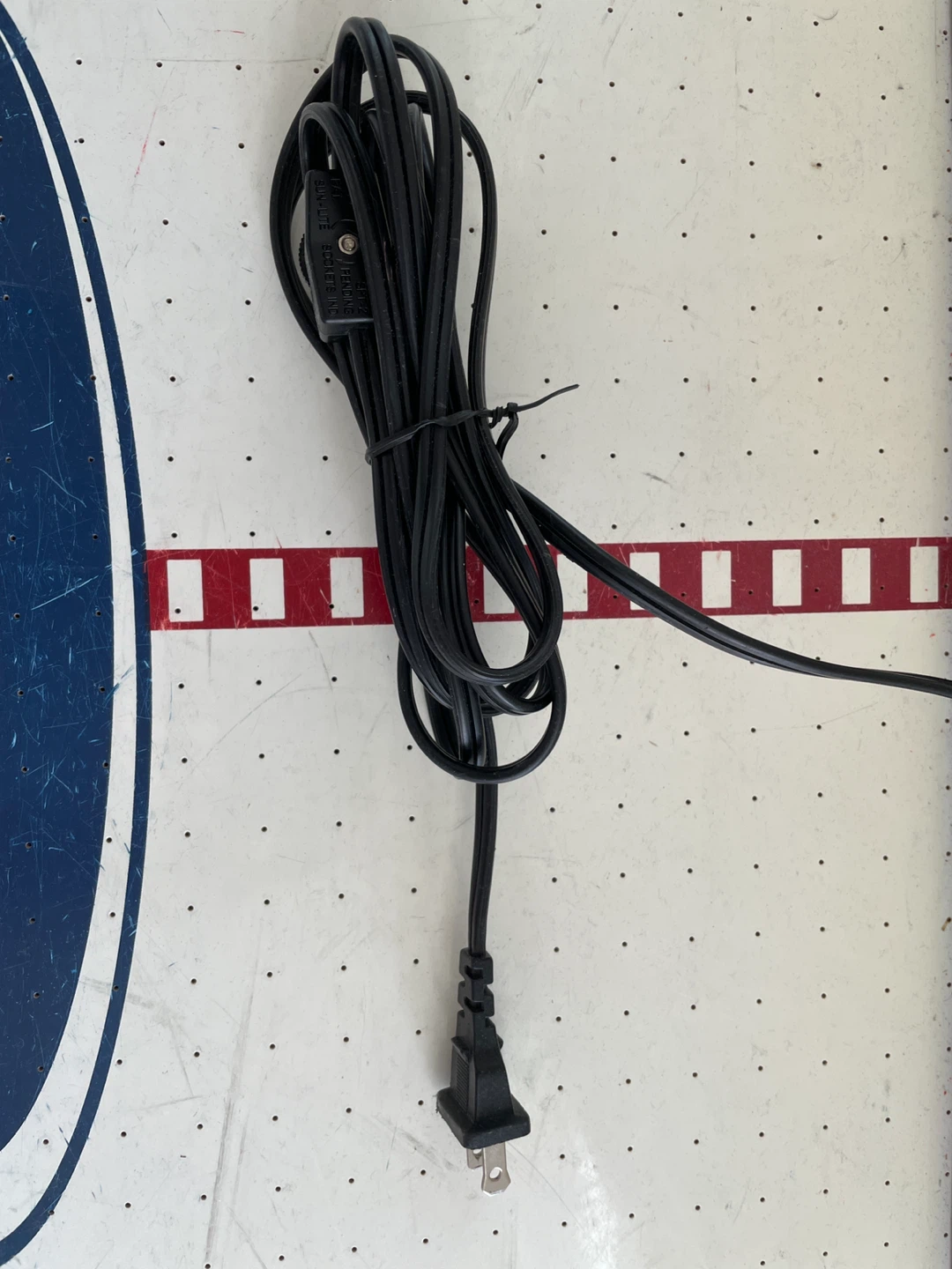 Halex Air Hockey Table - photo 3