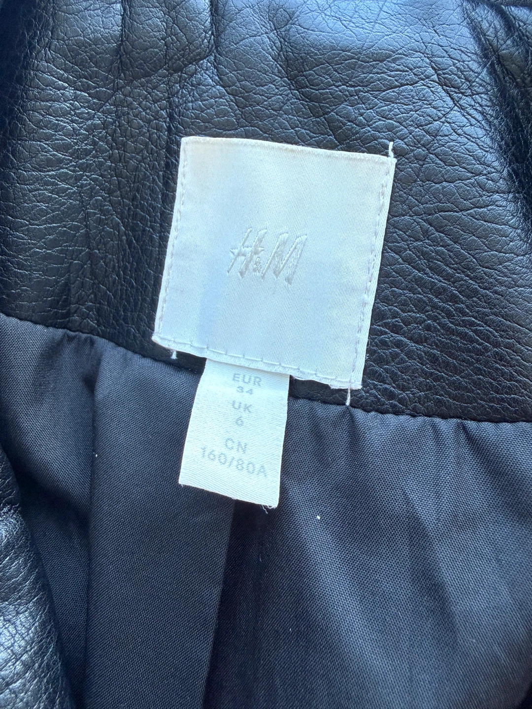 Black Faux Leather Moto Jacket - H&M Size 34 EUR / 6 UK - photo 3