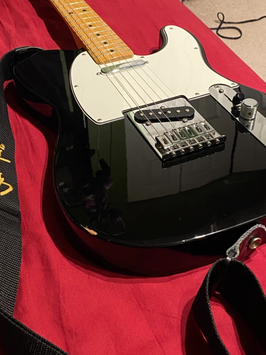 Fender Standard Telecaster - photo 4