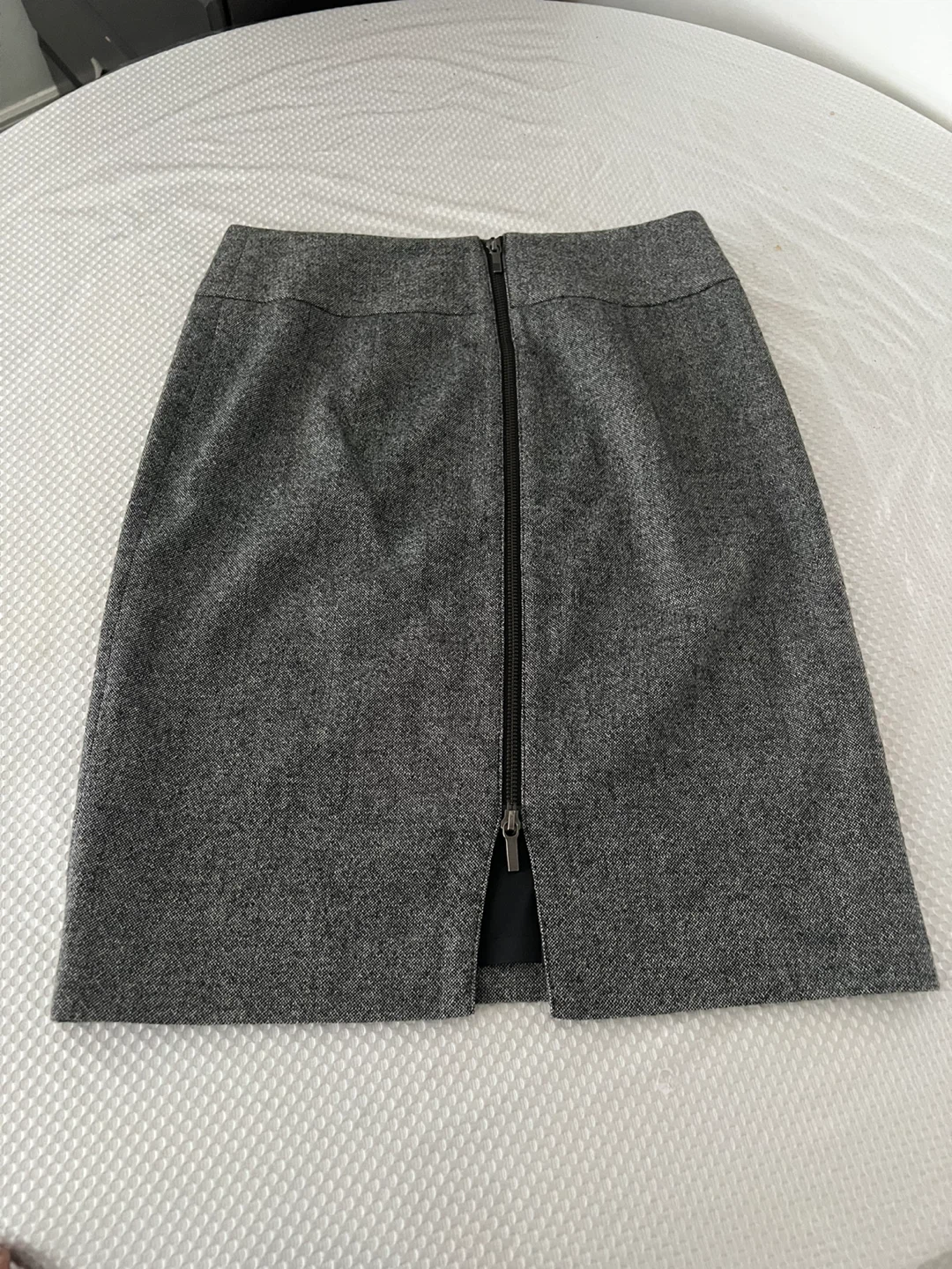 Banana Republic Gray Wool Blend Pencil Skirt Size 6 - photo 2